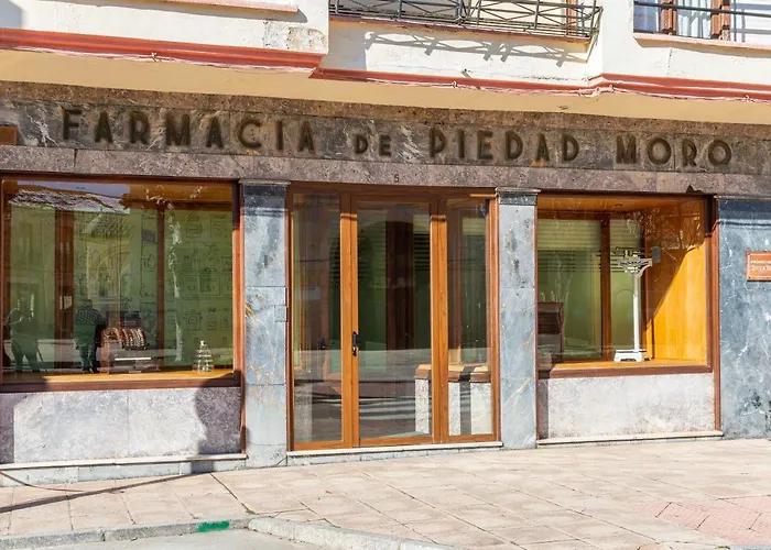 Turistico 'botica Moro' 보냐르