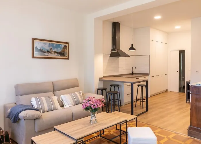 Turistico 'botica Moro' *